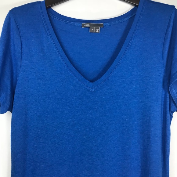 4/$25 Vince. Blue Pima Cotton Relaxed V-neck Tee - Picture 4 of 8